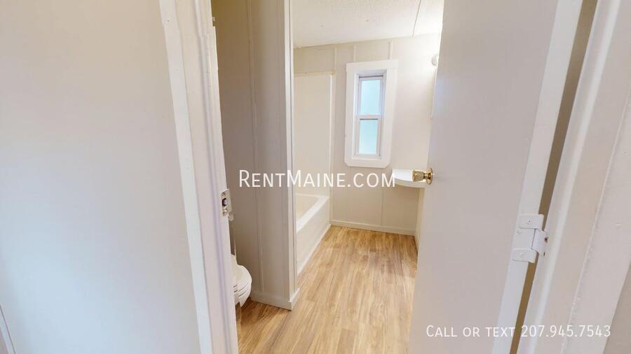 Building Photo - 43 Sweet Fern Dr