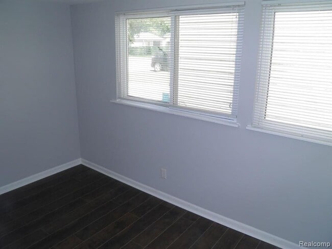 Building Photo - 21142 Ontaga St