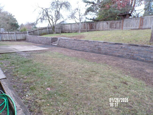 Building Photo - 3424 NW Satinwood St