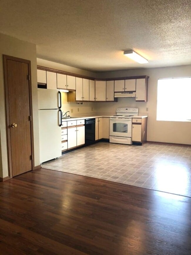 Building Photo - 4816 Kappus Dr