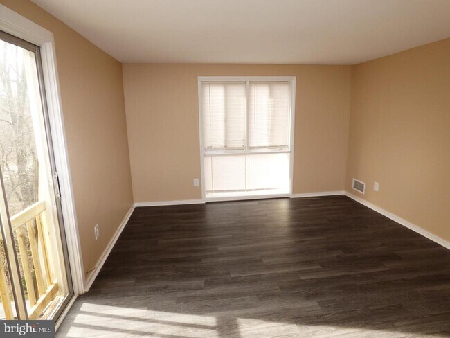 Building Photo - 10308 Watkins Mill Dr