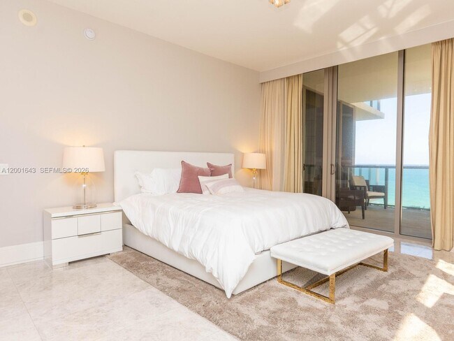 Building Photo - 9705 Collins Ave