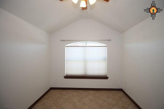 Building Photo - 2304 Reese Dr