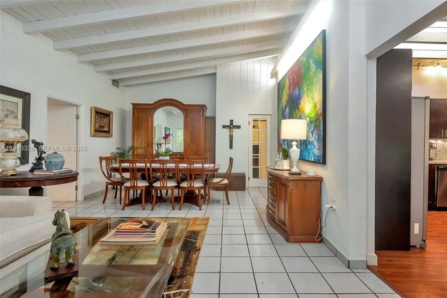 Building Photo - 5845 SW 88th St