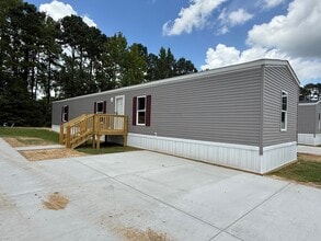 Building Photo - 535 Canterbury Ct