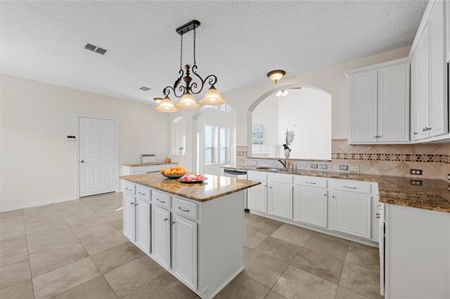 Building Photo - 3532 Thorp Springs Dr