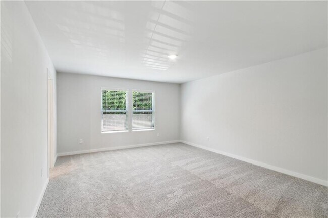 Building Photo - 727 Ruddy Dr