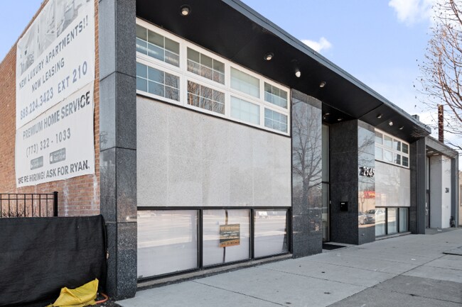 Building Photo - 2945 W Peterson Ave