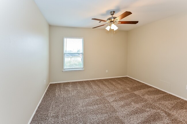 Building Photo - 7230 Wimberly Oaks Ln