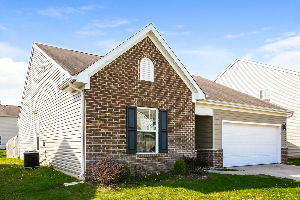 Building Photo - 8415 Gates Corner Dr