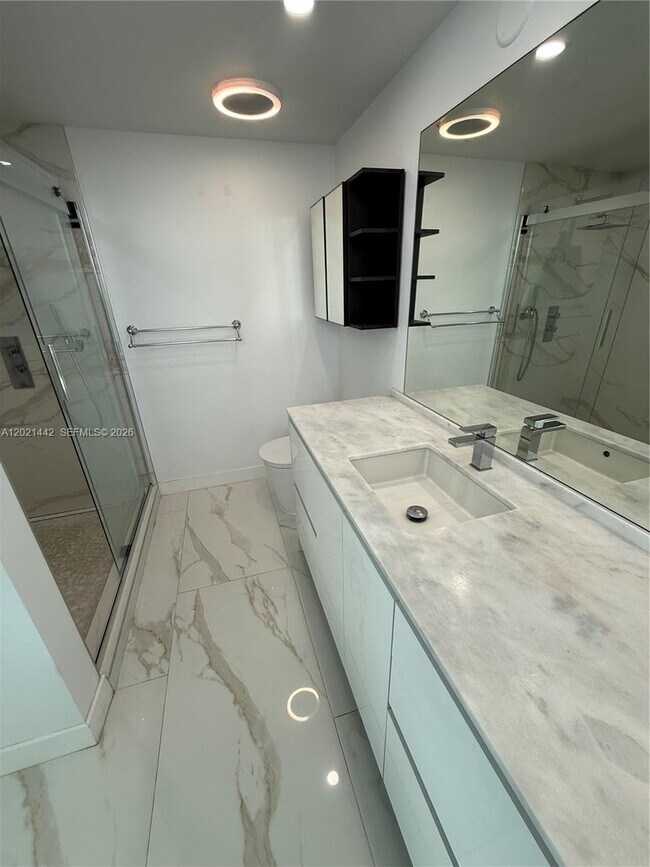 Building Photo - 7350 SW 89th St