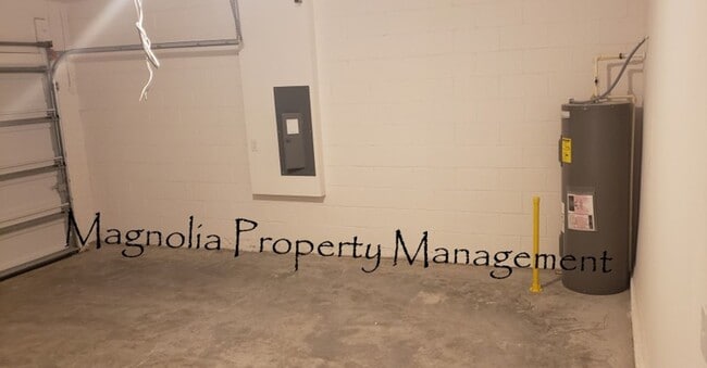 Building Photo - Dundee Station/Winter Haven_3 Bedroom 2 Bathroom