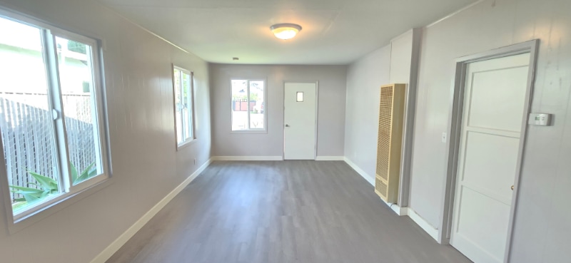 Building Photo - 13109 Barlin Ave