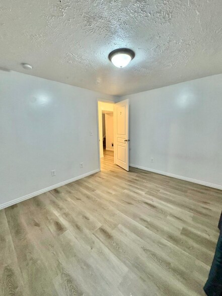 Building Photo - 4486 S 3600 W