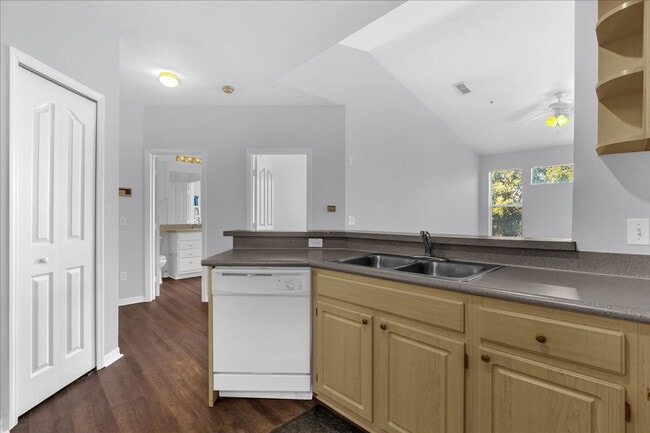 Building Photo - 2740 Maitland Crossing Way