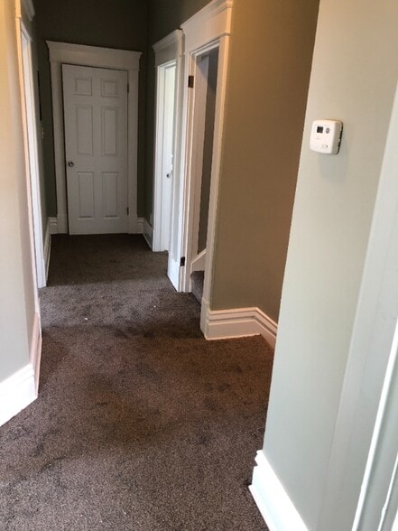 Building Photo - 830 9th Ave