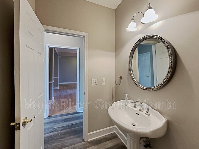 Building Photo - 115 Slippery Rock Ct