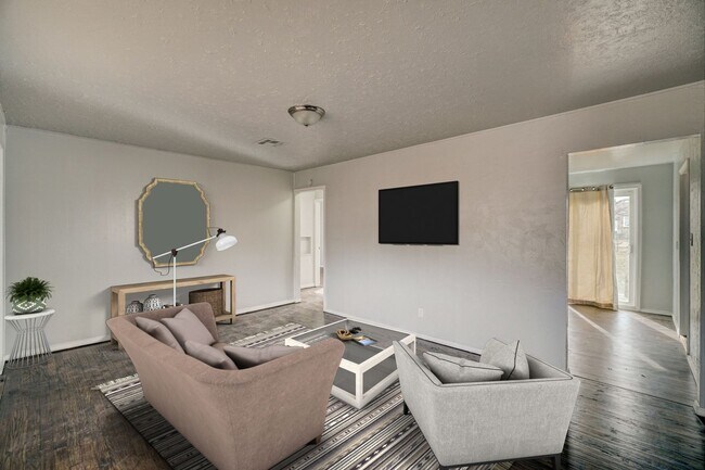 Building Photo - 3 Bed 1 Bath in Del City!