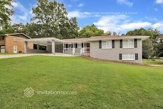 Building Photo - 3753 Briarcliff Dr