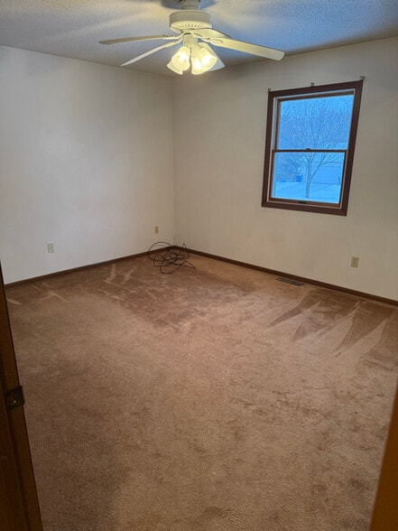 Building Photo - 510 L Hauser Rd