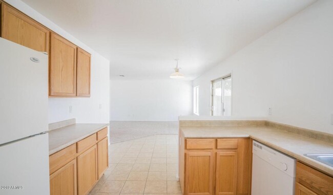 Building Photo - 17743 W Calavar Rd