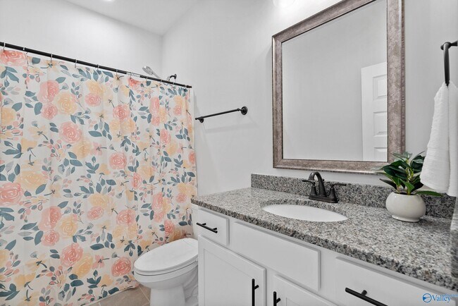 Building Photo - 132 Kambry Grv Dr