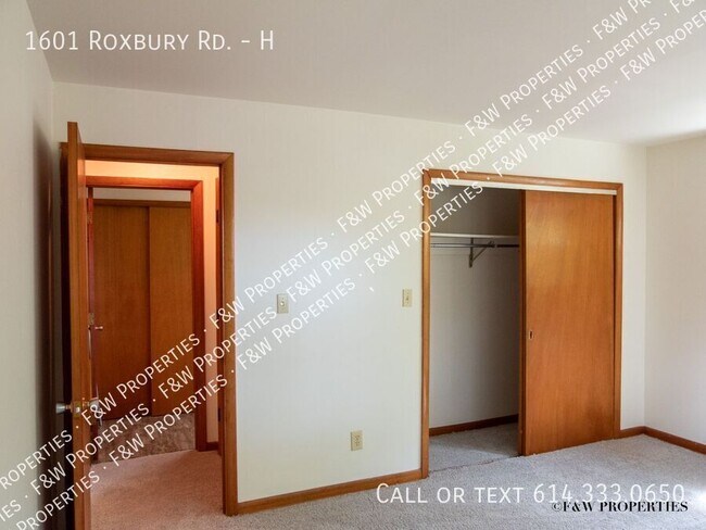 Building Photo - 1601 Roxbury Rd