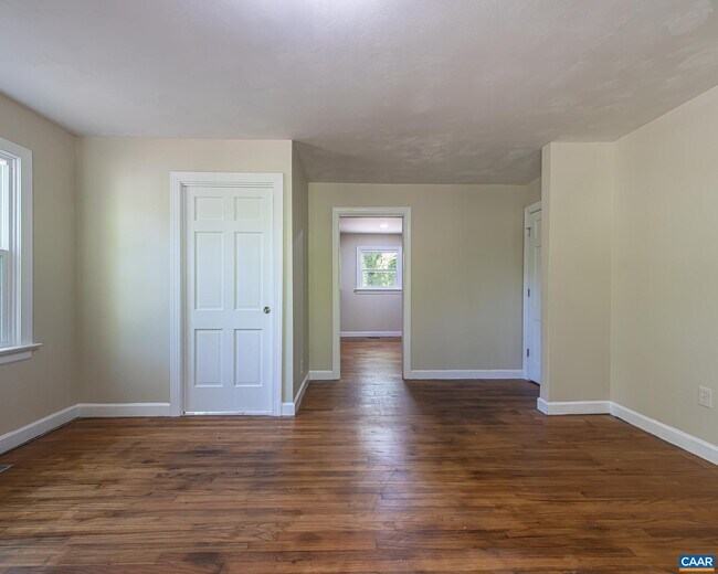Building Photo - 337 Carrsbrook Dr