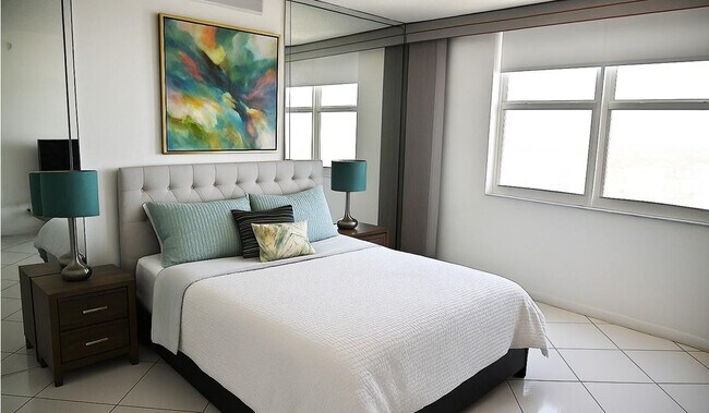 Building Photo - 531 N Ocean Blvd