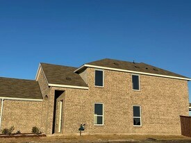 Building Photo - 1106 Baker Bridge Dr