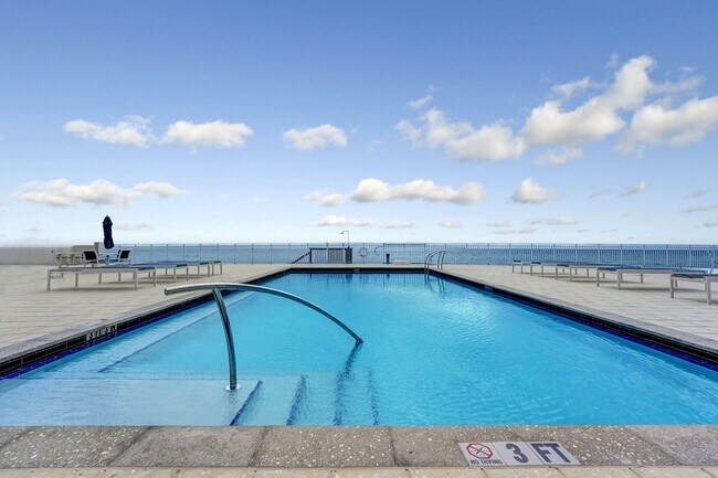 Building Photo - 4511 S Ocean Blvd