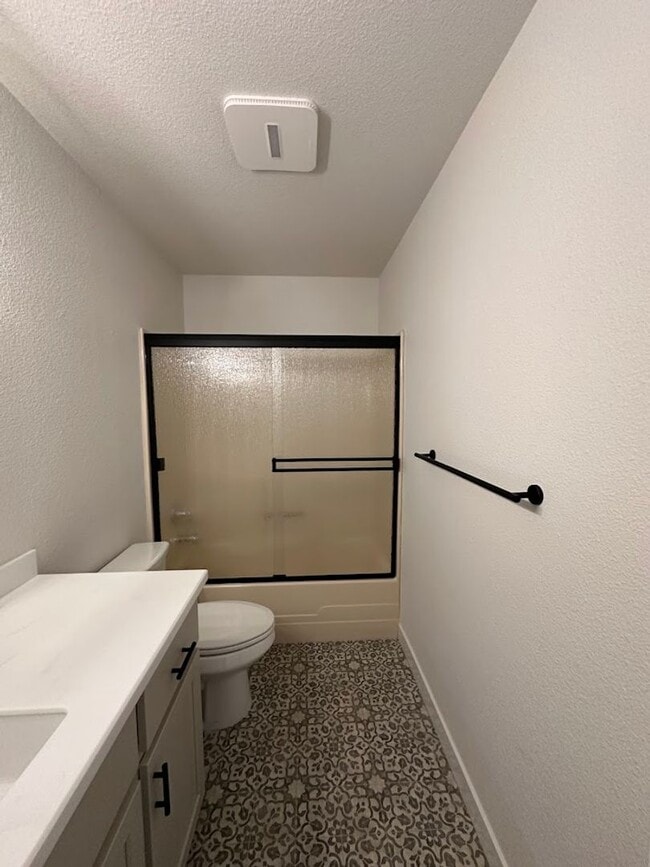 Building Photo - Updated Home with Island Kitchen, LVP Flooring, and Yard Care Included!