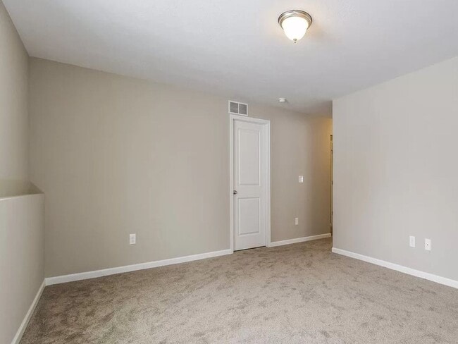 Building Photo - Beautiful Neighborhood with Newer Home for Lease