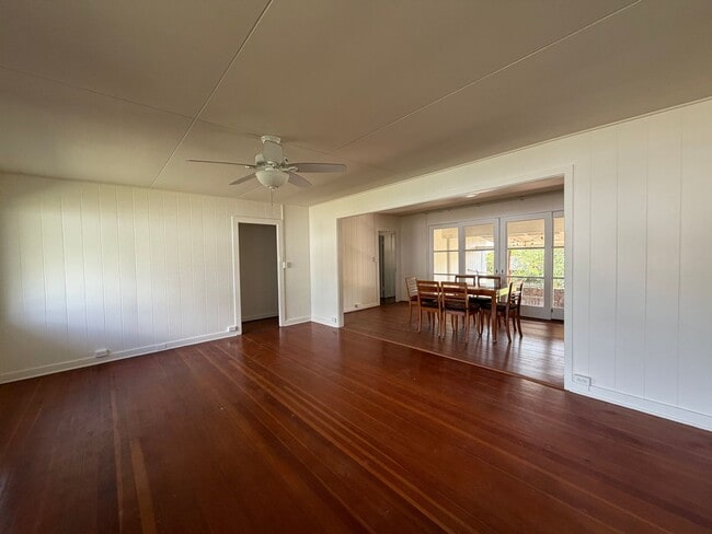 Building Photo - OP132