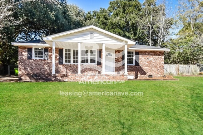 Building Photo - 1827 Beckley Dr