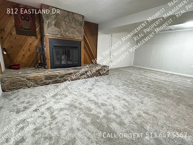 Building Photo - 812 Eastland Dr