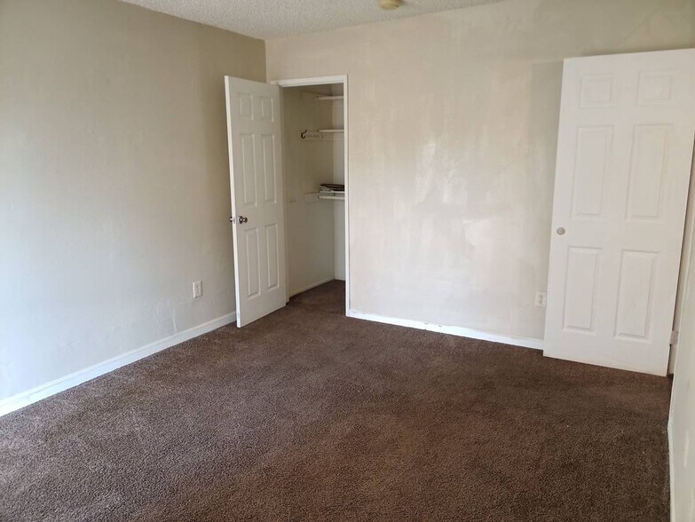 Building Photo - 2209 Cedro Ct