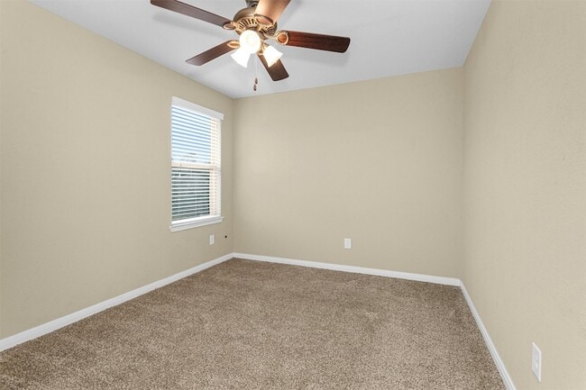 Building Photo - 13405 Clayton Lake Ln