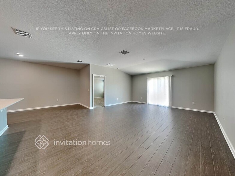 Building Photo - 1070 Caitlin Loop