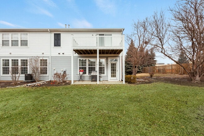 Building Photo - 1607 Millbrook Dr