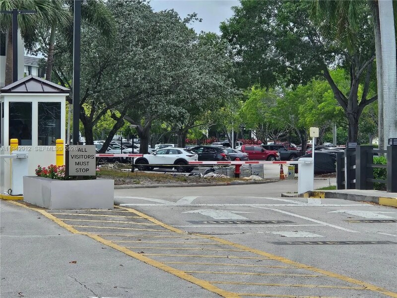 Building Photo - 1201 River Reach Dr