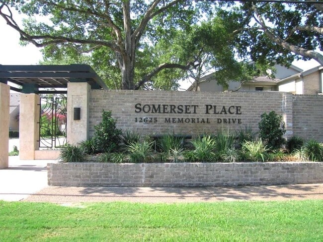 Primary Photo - 12625 Memorial Dr