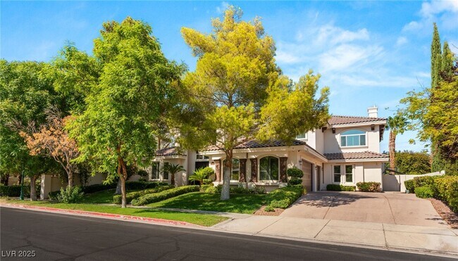 Building Photo - 2272 Coral Ridge Ave