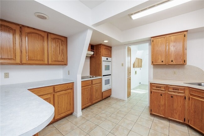 Building Photo - 13813 Flintlock Dr