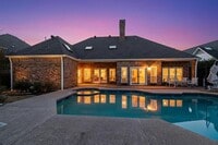 Building Photo - 2648 Brookside Dr