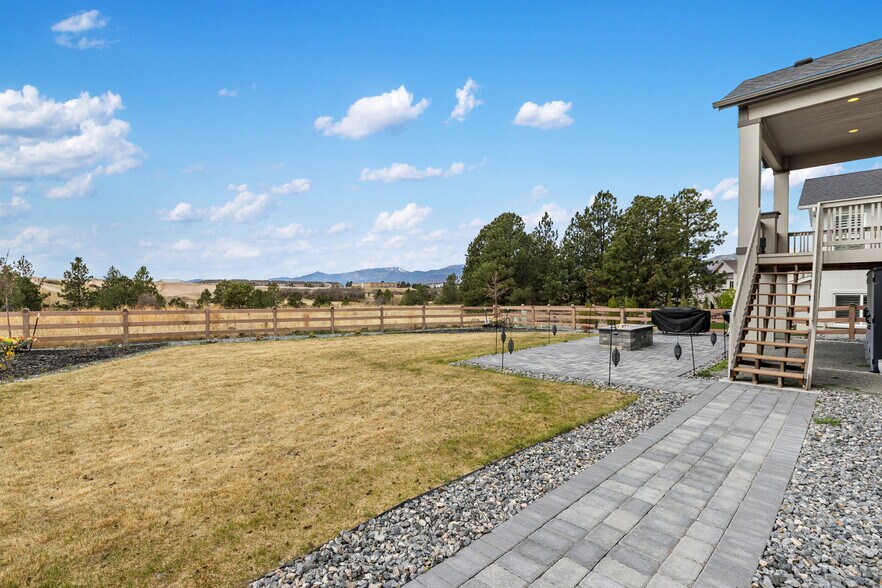 Building Photo - 2131 Seaglass St