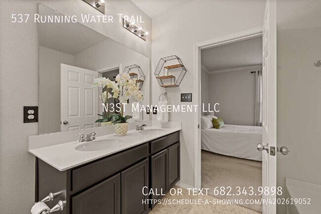 Building Photo - 537 Running Water Trail