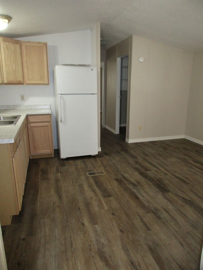 Building Photo - Hoover Valley 3/2 Home