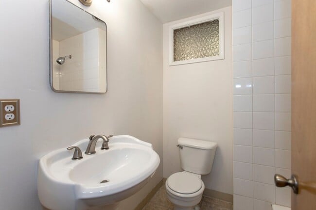 Building Photo - Available Beautiful Single-Level Home with...