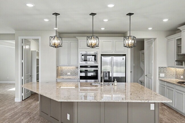 Building Photo - 2317 Willow Garden Dr